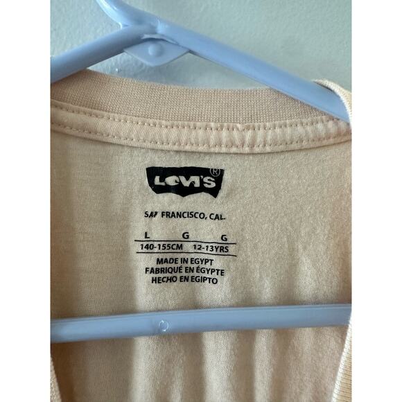 Levi’s Crop Top Meet and Greet Rolled Sleeve Tee Logo Peach Size Large 12-13yrs - Picture 5 of 7